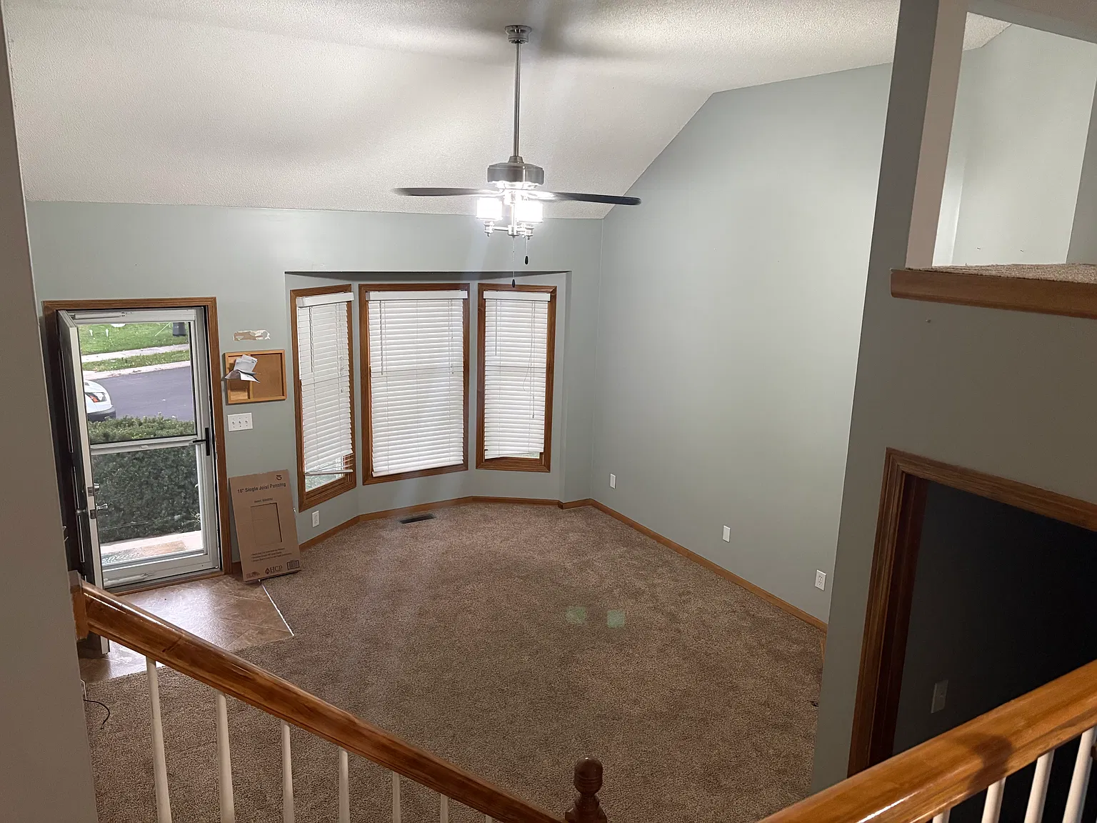 3 bed, 1487 sqft, $2,000 — Photo 2