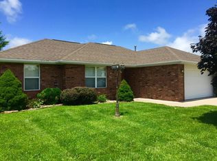 3333 S Palisades Dr, Springfield, MO 65807