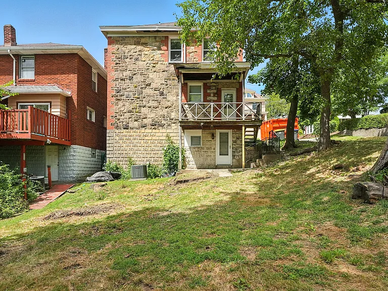 3229 Beacon Hill Ave — Photo 29