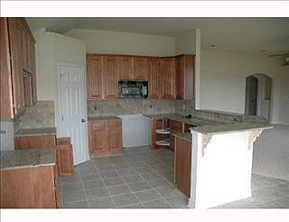 4th image of 4203 Parkridge Dr