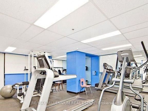 3rd image of 15 Kensington Rd Unit 1512