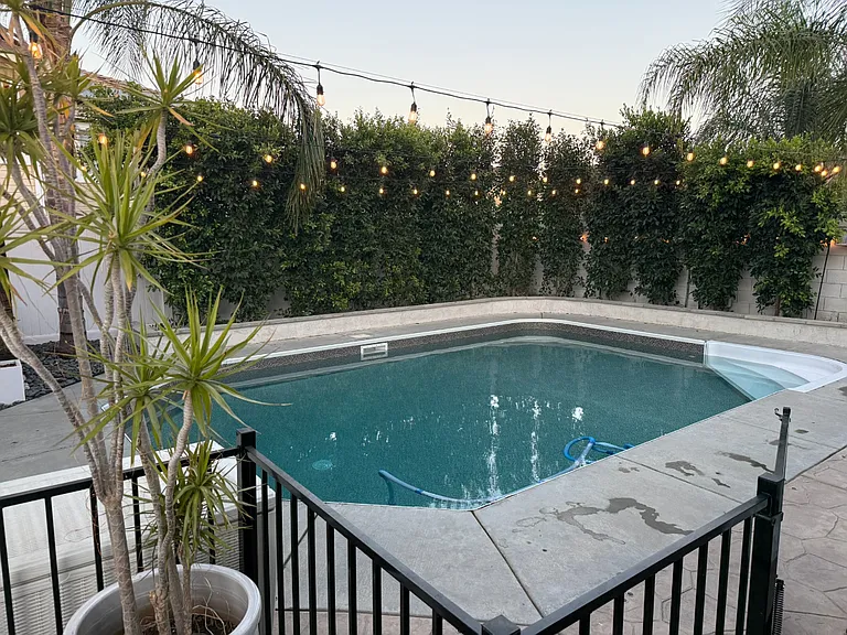 37244 Fallsgrove Ave — Photo 29
