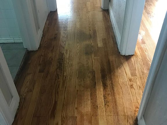 3rd image of 1322 NW Ash Ave