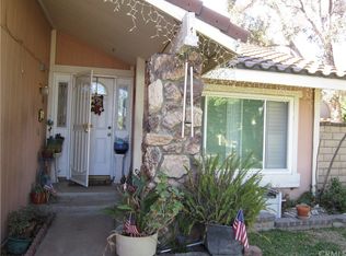 6872 Blanchard Ave, Fontana, CA 92336
