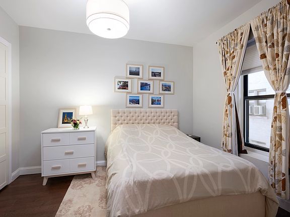 4th image of 310 W 99th St APT 305