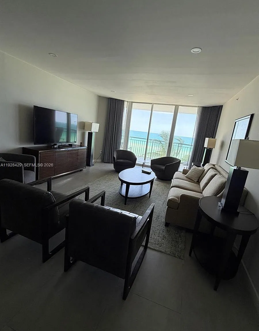 Ocean Point Beach Club Co — Photo 4