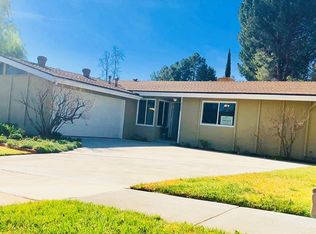 27225 Garza Dr, Santa Clarita, CA 91350