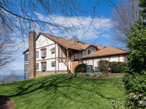 1203 Fleetwood Plz, Hendersonville, NC 28739