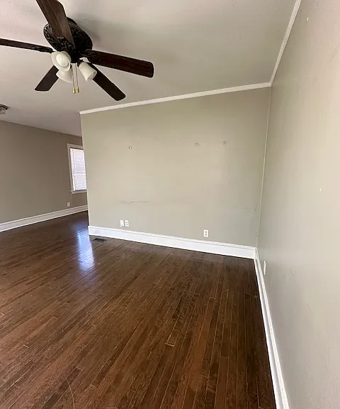 310 W Scott St #A — Photo 10