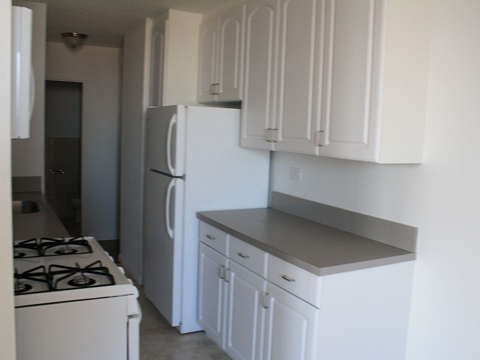 1st image of 1763 2nd Ave APT 19K