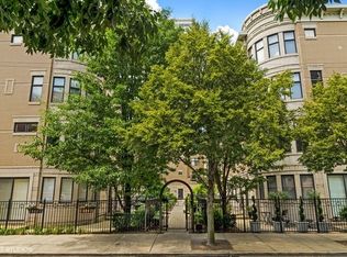 1652 S Indiana Ave, Chicago, IL 60616