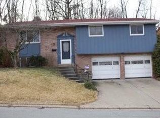 57 Lilmont Dr, Pittsburgh, PA