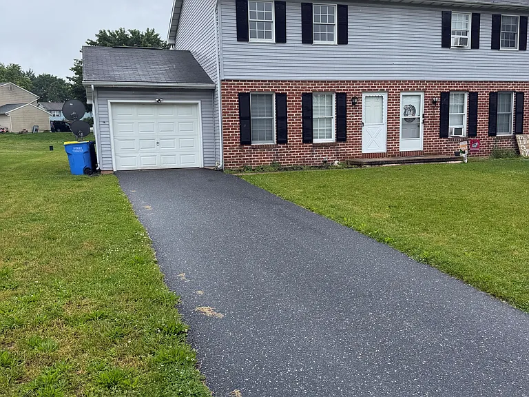 3606 S Partridge Dr — Photo 1