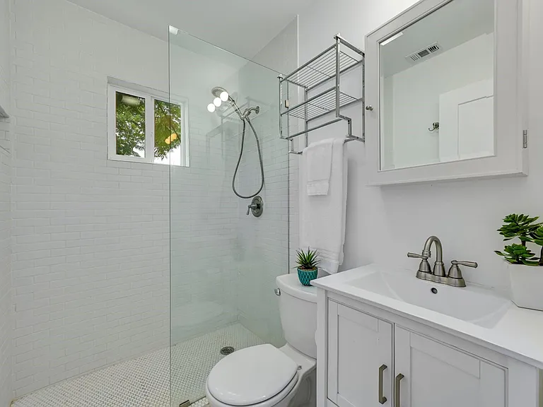 403 Krebs Ln — Photo 19