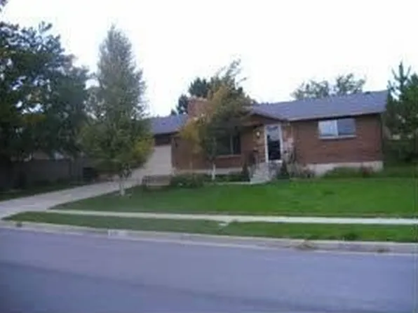 2288 W Longmeadow Dr, Taylorsville, UT 84129