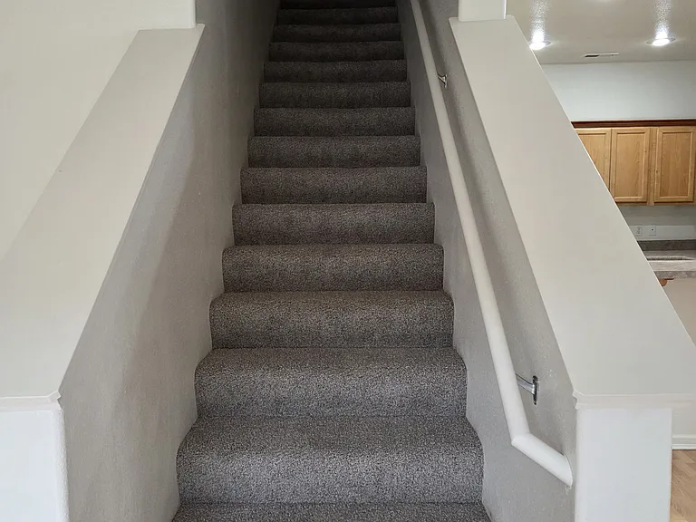 1627 Riley Ln — Photo 10