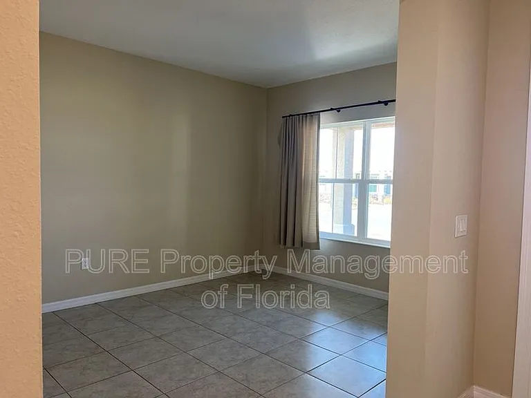 10376 SW 99th St — Photo 5