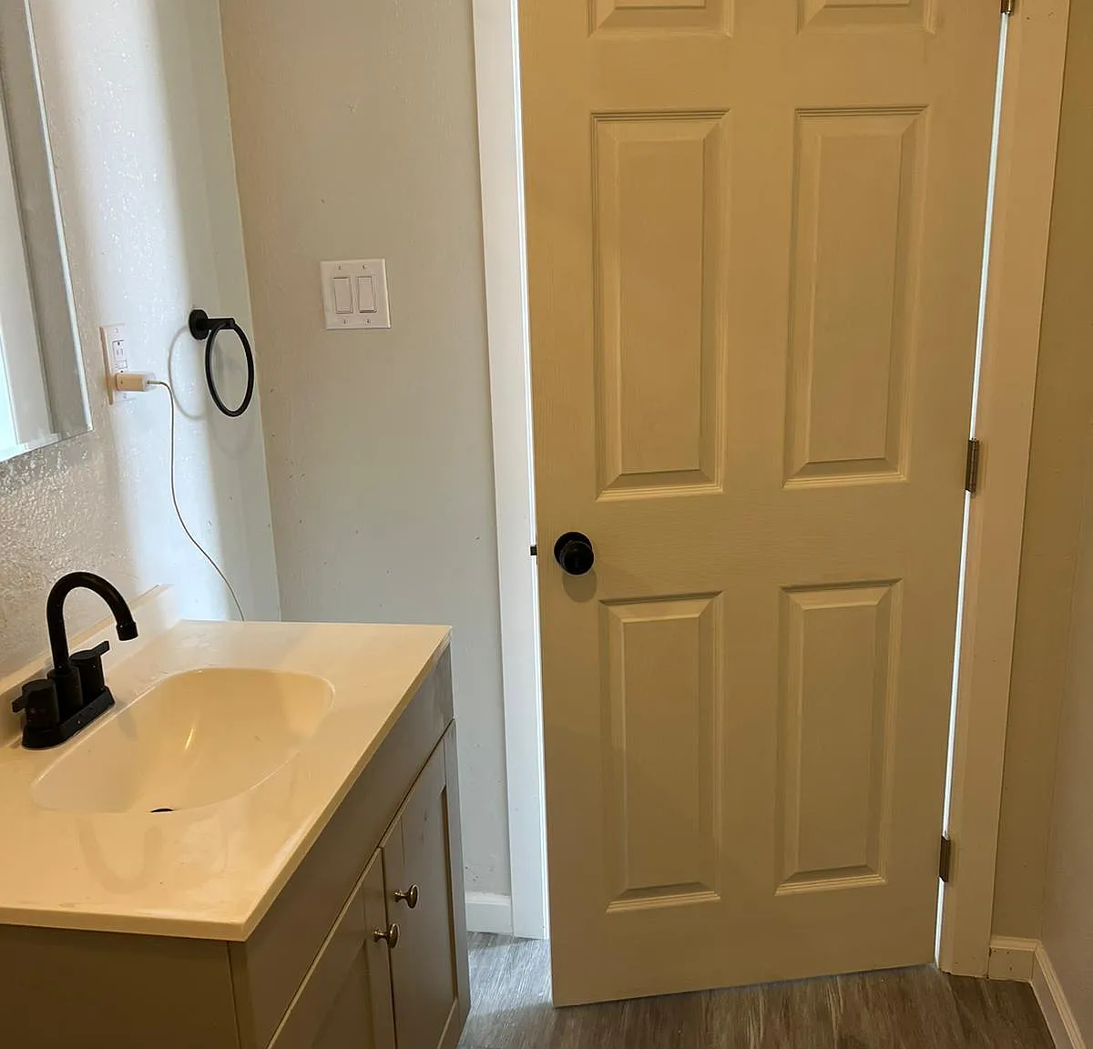 2 bed, 792 sqft, $950 — Photo 4