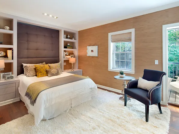 62 West 12th Street image 1 of 8