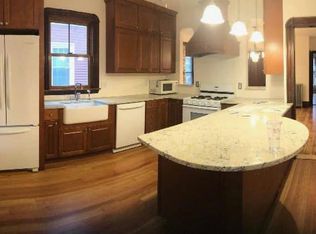 7 Essex St, Salem, MA 01970