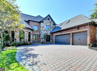 8190 Prestwick Cir, Duluth, GA 30097