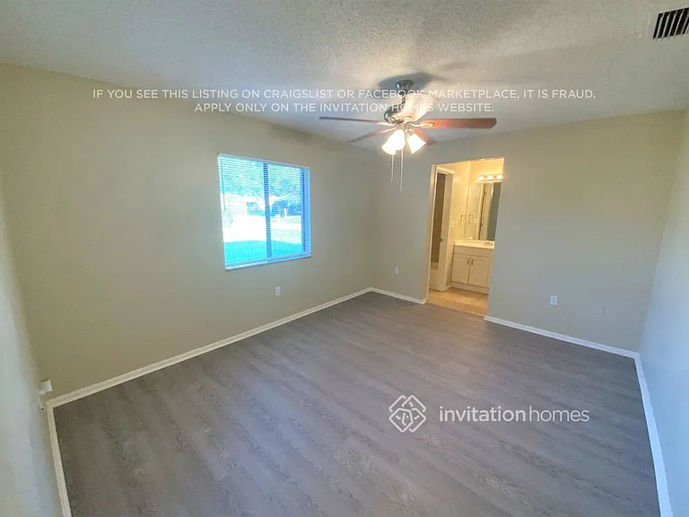1331 Medina Ave NW — Photo 6