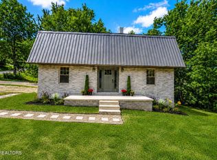 382 Tanasi Dr, Newport, TN 37821