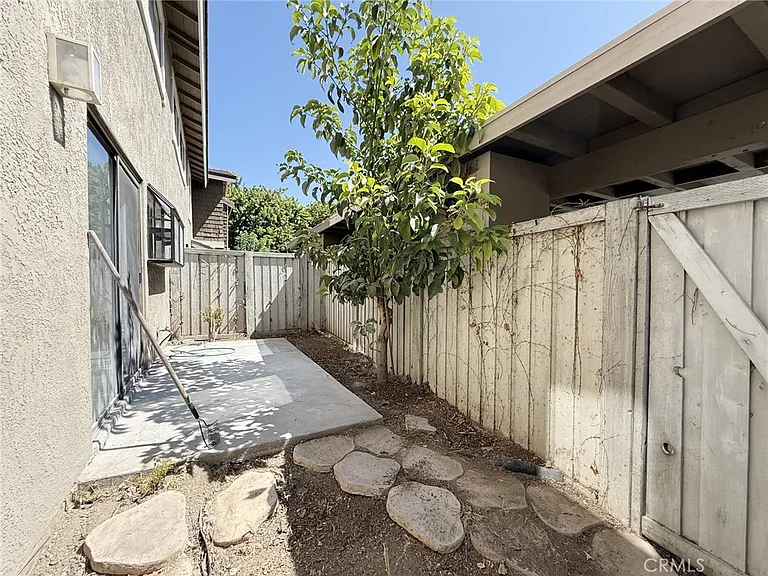 231 Springview — Photo 15