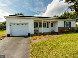 20 Bolingbroke Dr, Toms River, NJ 08757