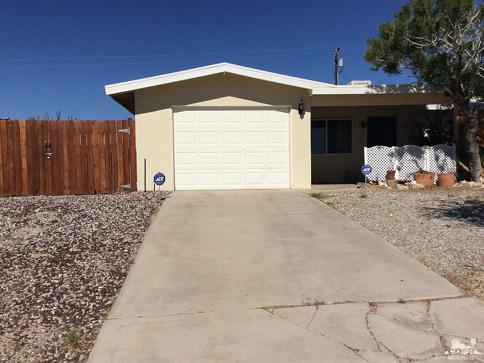 1st image of 66924 Buena Vista Ave