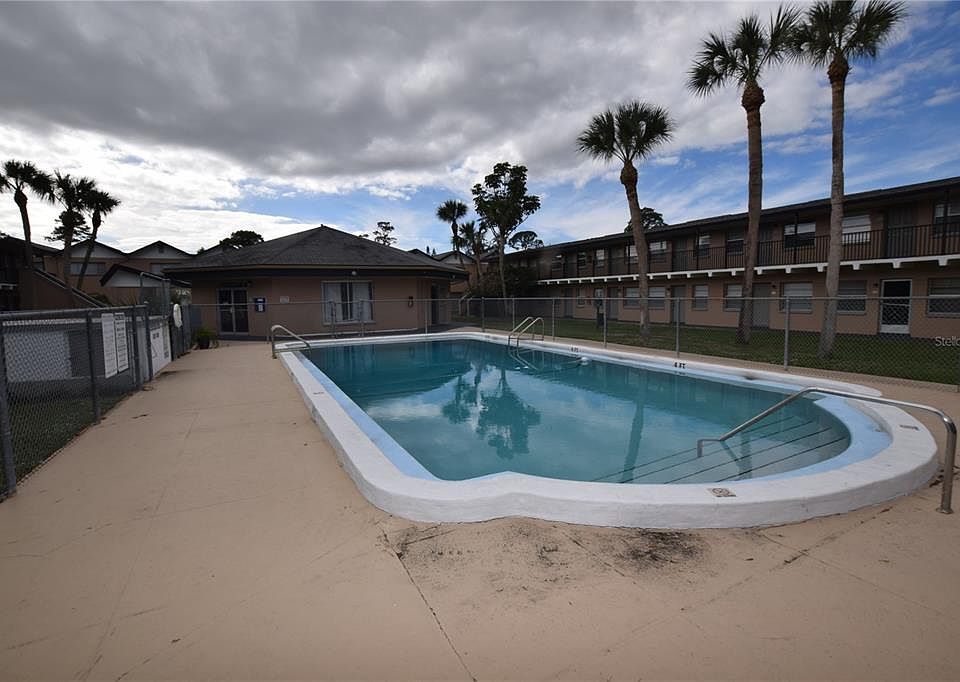 2nd image of 1713 Dixon Blvd #159