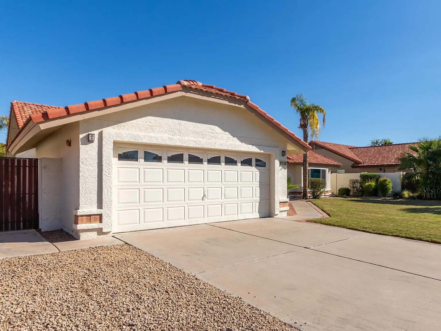 3 bed, 2001 sqft, $3,700 — Photo 4