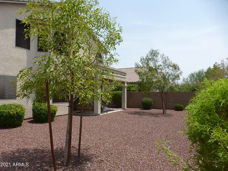 1042 N Moccasin Trl — Photo 14