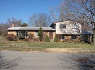 806 Ranch Rd, Connersville, IN 47331