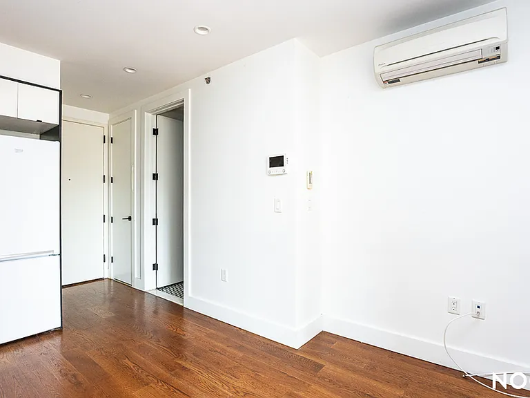 1054 Bushwick Ave #3F — Photo 15