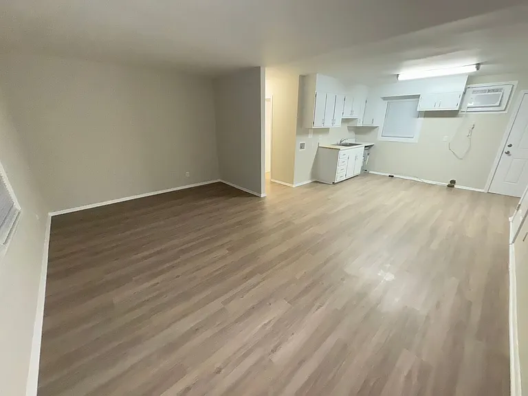 121 Briarcliff Dr — Photo 3
