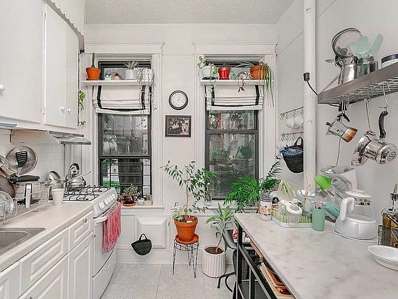 2nd image of 34-13 41st St #2F