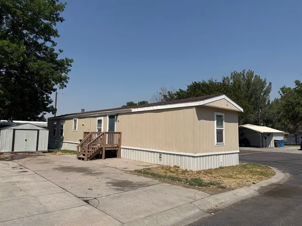 1550 Yellowstone Ave Trailer 38, Pocatello, ID 83201