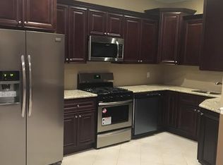 36 Santa Monica Ln #HOUSE, Staten Island, NY 10309