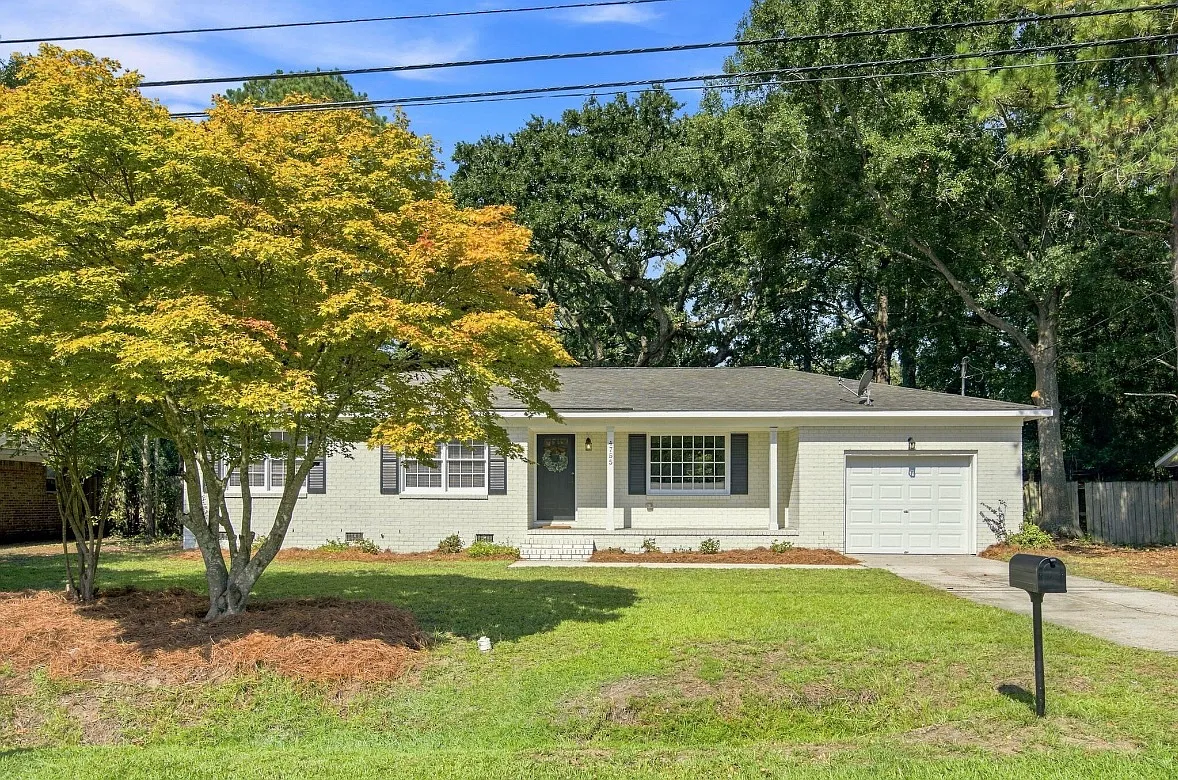 4755 Lysa Ave — Photo 1