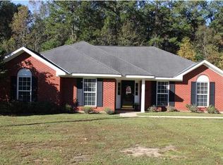 5467 Park St, Satsuma, AL 36572