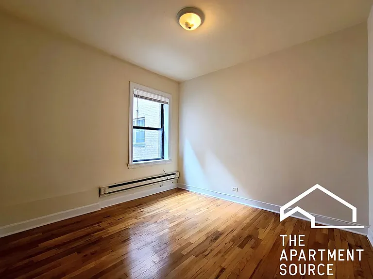 3722 N Pine Grove Ave #2 — Photo 9