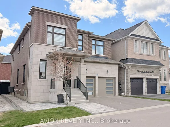 76 Maple Fields Cir, Aurora, ON L4G 3X6
