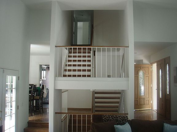 4th image of 17111 Escalon Dr