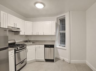 321 W 47th St APT 1A, New York, NY 10036