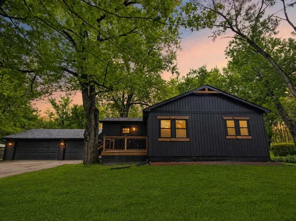 122 E 632 N, Valparaiso, IN 46383