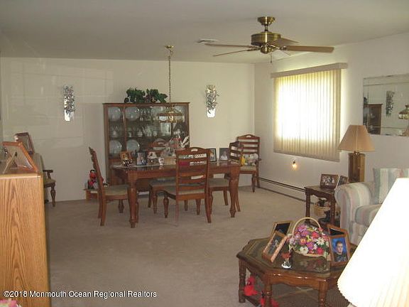 4th image of 35 Saint Kitts Dr