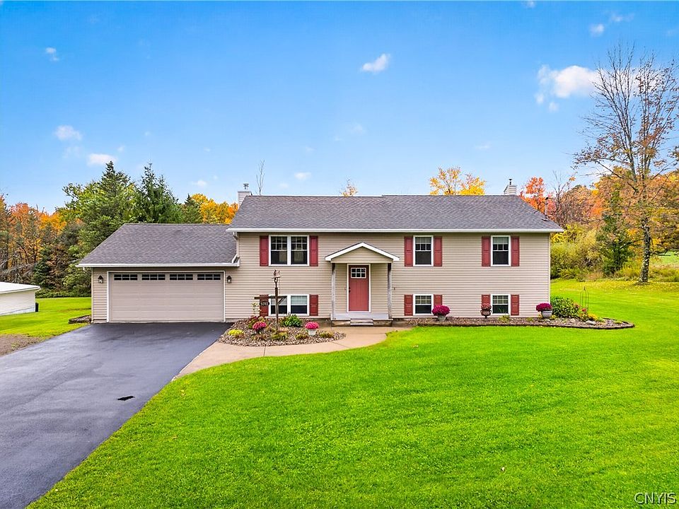 1st image of 9393 Harris Rd