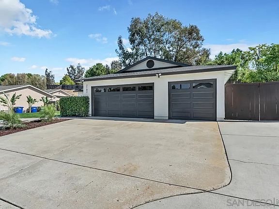 4th image of 2182 Farrington Dr