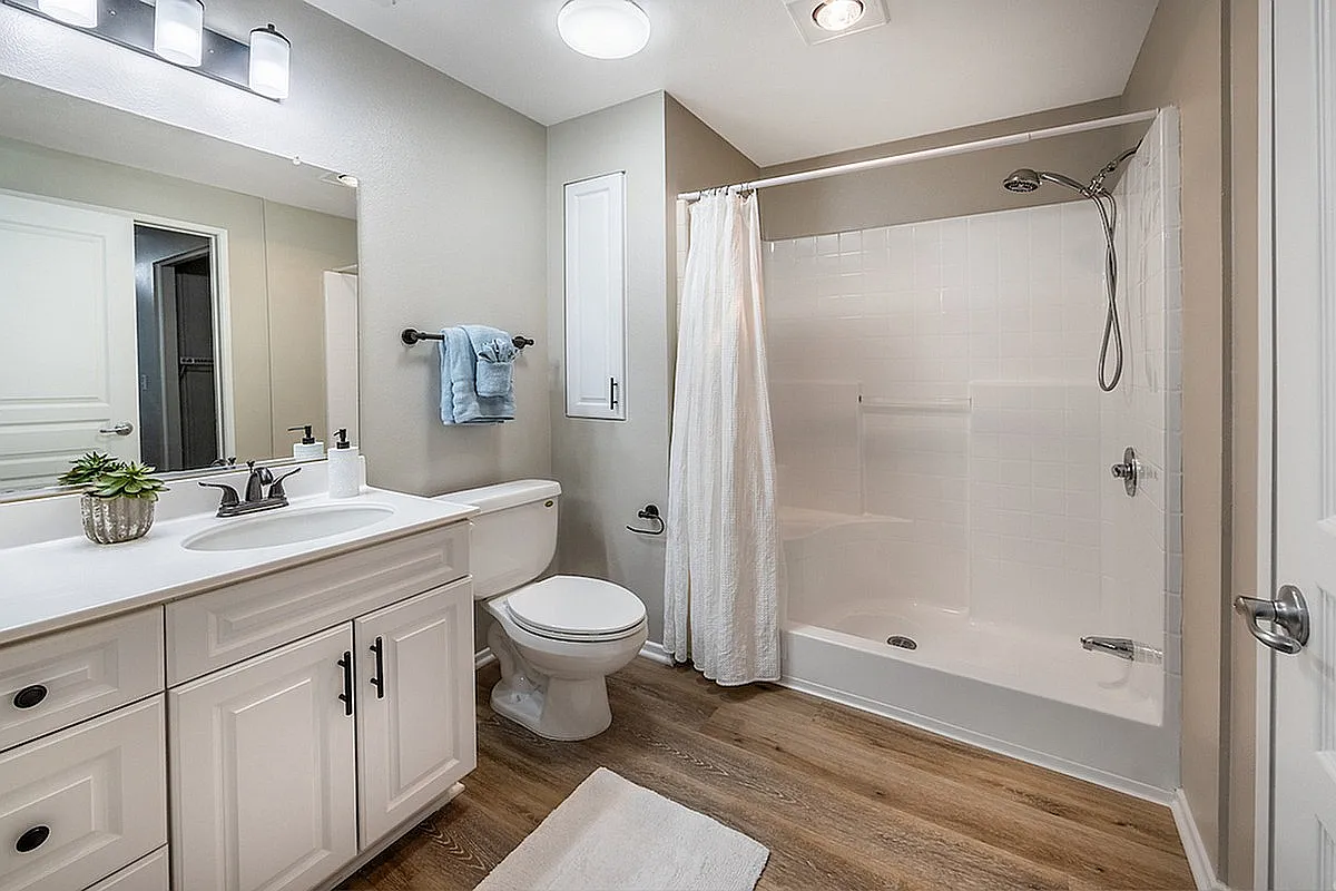 Elate Rancho Cucamonga - 55+ Active Adult Apartment Homes — Photo 2